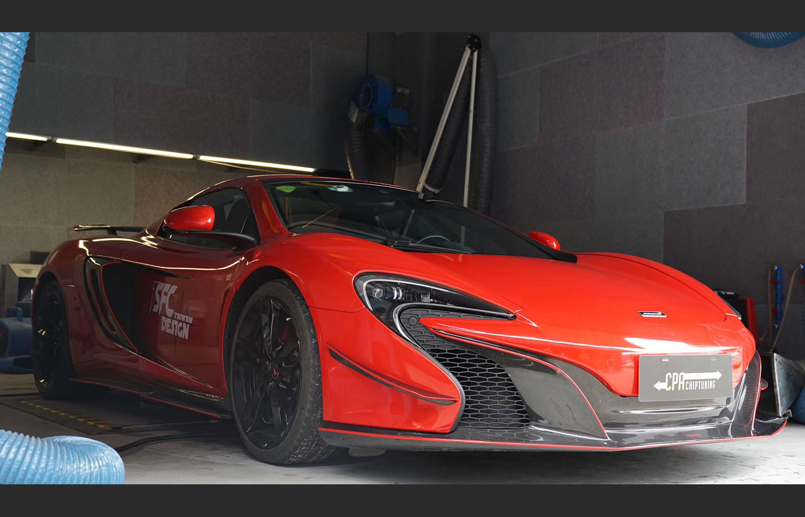 Angielski McLaren odwiedzający CPA 